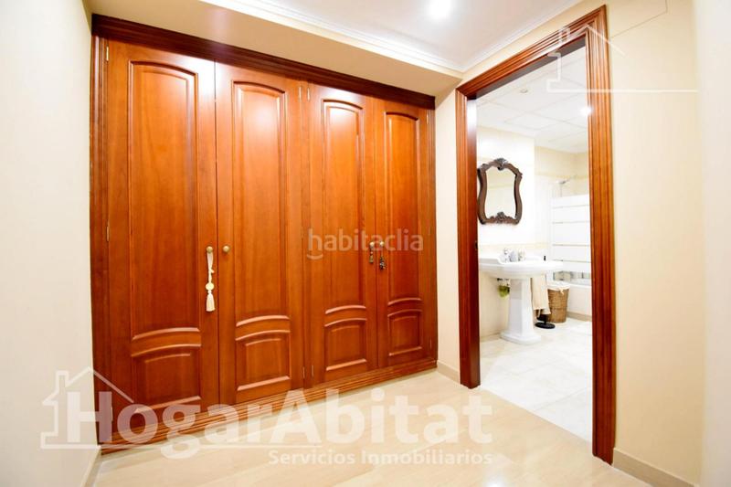 Foto 018c5287-232b-47f0-aeb6-8ced25b6dc2c. Haus mit heizung parking in Almoines