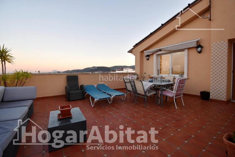 Foto b807241e-ca66-441a-bc9e-eead6c2a975e. Haus mit heizung parking in Almoines