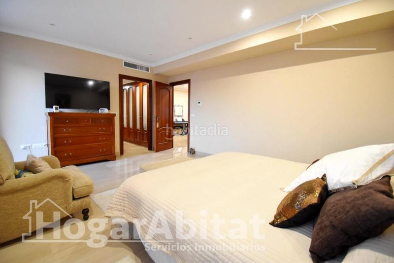 Foto e86e3e3e-43b9-4166-b665-5c22efc934db. Haus mit heizung parking in Almoines