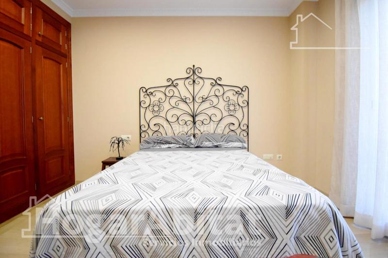 Foto f49cece8-0f8b-4ede-84c0-eb8de2b9b519. Haus mit heizung parking in Almoines