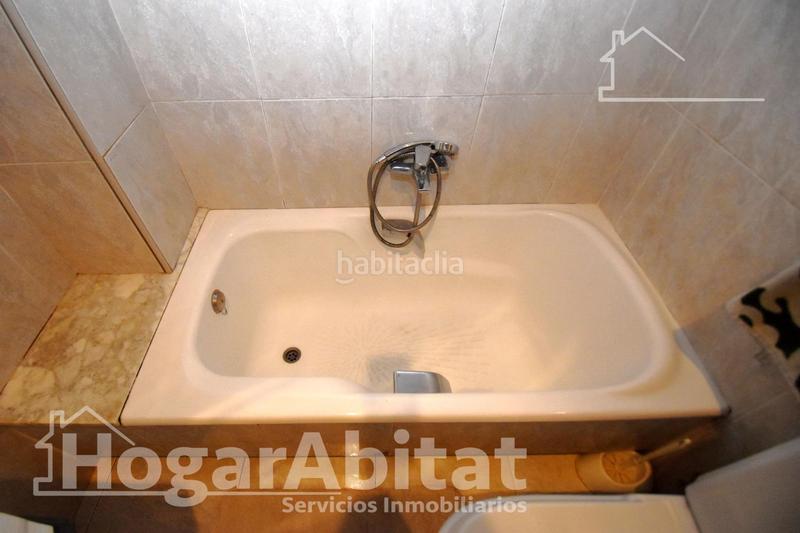 Foto 618f1ef5-153e-4eca-94fa-f93ce36bb935. Casa con riscaldamento in Alcácer