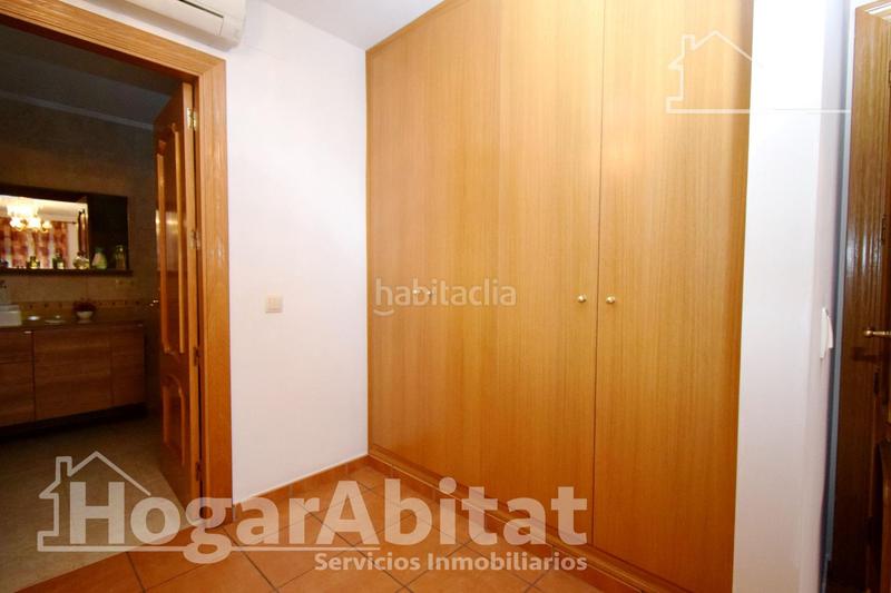 Foto 1aa0dc69-11ba-44cd-afb9-8941f13724fd. Xalet amb calefacció aparcament piscina a Monserrat