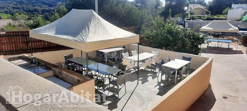 Foto 6ddbbd88-ccfb-4805-a369-80dd5ea9efd2. Xalet amb calefacció aparcament piscina a Godelleta