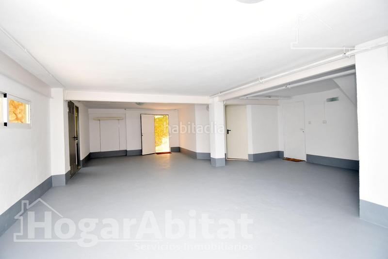 Foto 0adfaac5-3099-47f9-a7e5-4497b5e6677e. Xalet amb calefacció aparcament piscina a Cumbres de Calicanto Torrent