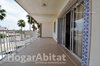 Appartement  Avenida francia. 1 linea de la playa! exterior y acogedor con terraza y ascensor