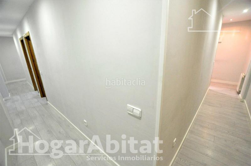 Foto 599a1848-5df4-46ef-b179-b895c758b44a. Piso totalmente reformado! impecable, luminoso y exterior con balcón en Valencia