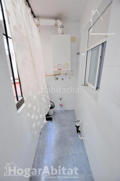 Foto fe5c7ad0-e757-4abe-af92-22f089a2eaa0. Piso totalmente reformado! impecable, luminoso y exterior con balcón en Valencia