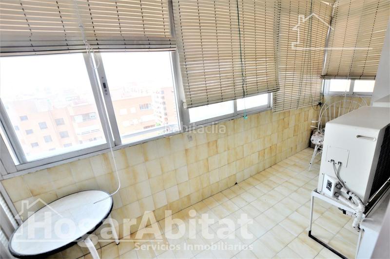 Foto 01579185-4654-48a0-b598-1b2cb051fea4. Piso excelente ubicación! amplio, alto y exterior con balcón en Valencia