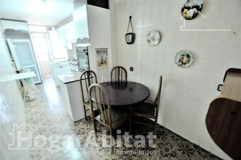 Foto 927d77a9-db8c-469d-8936-9620cba82770. Piso excelente ubicación! amplio, alto y exterior con balcón en Valencia
