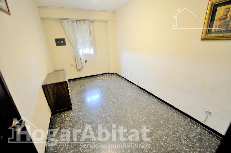 Foto 9dbdabec-5fd4-4b92-a139-46aee4e0b544. Piso excelente ubicación! amplio, alto y exterior con balcón en Valencia