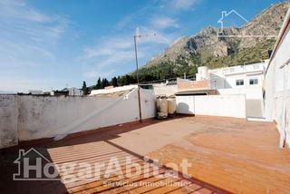 Maison  Calle dolors. Amplia casa con 2 terrazas