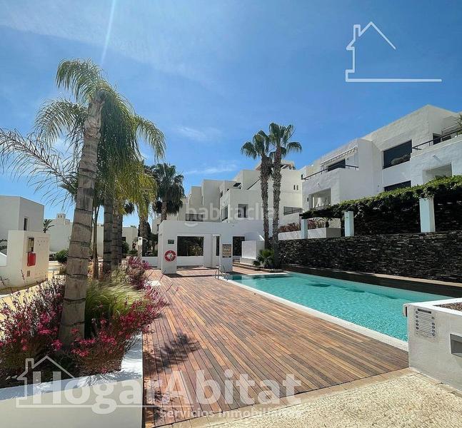 Foto cac5291c-e9d6-46ce-ab08-28e221a67b34. Piso vistas espectaculares al mar! amplio y exterior en residencial con piscina y terraza en Mojácar