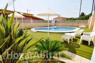 Xalet a Playa-Ben Afeli. Playa de almazora! gran chalet con piscina privada, barbacoa y t