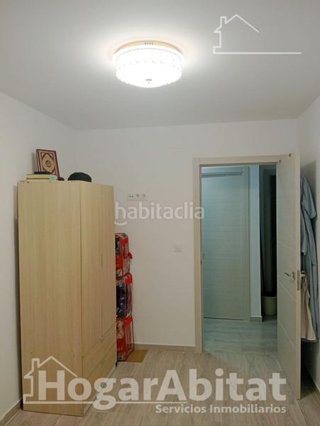 Foto 1ed42780-b819-4751-82b2-1e93480940f7. Piso muy amplio y reformado junto al centro de salud en Alzira