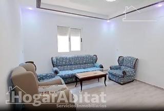 Etagenwohnung  Calle filles de la caritat de sant vicent de paül. Muy amplio y reformado junto al centro de salud