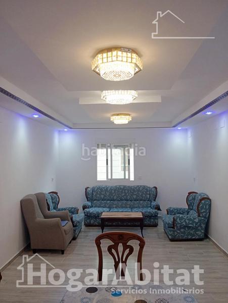 Foto 64c4e656-7279-4084-860f-0a1595b9885f. Piso muy amplio y reformado junto al centro de salud en Alzira