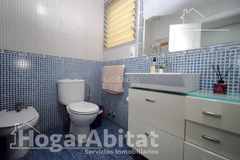 Foto 26b07aab-e639-4cc9-b513-2e2d65ea5a25. Ático  semireformado con dos trasteros, terraza y barbacoa en Catarroja