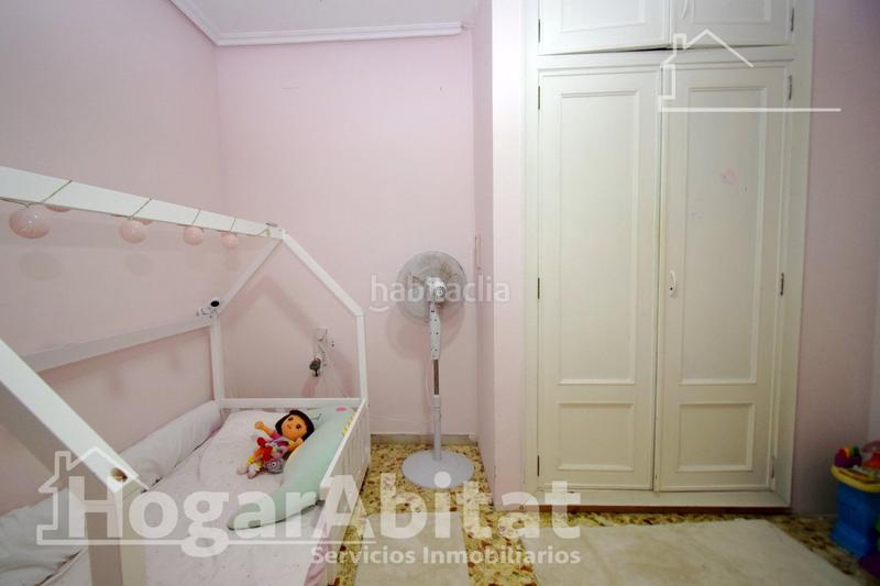 Foto b76d4176-a123-42d6-953b-437e38744320. Ático  semireformado con dos trasteros, terraza y barbacoa en Catarroja