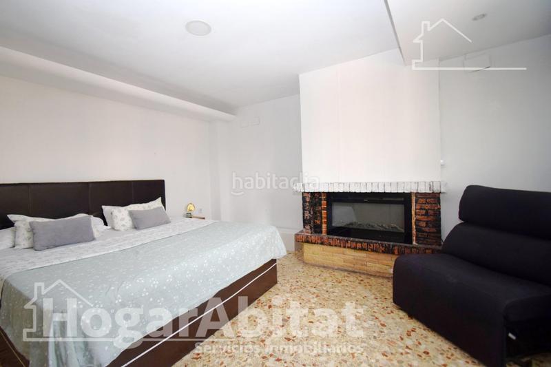 Foto be2825bc-2c0b-4946-b433-ffd015d0d84b. Ático  semireformado con dos trasteros, terraza y barbacoa en Catarroja
