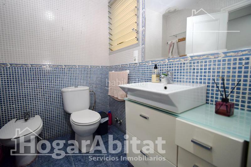 Foto f6196eb6-abb6-4b05-bcc3-a0b205b0417e. Ático  semireformado con dos trasteros, terraza y barbacoa en Catarroja