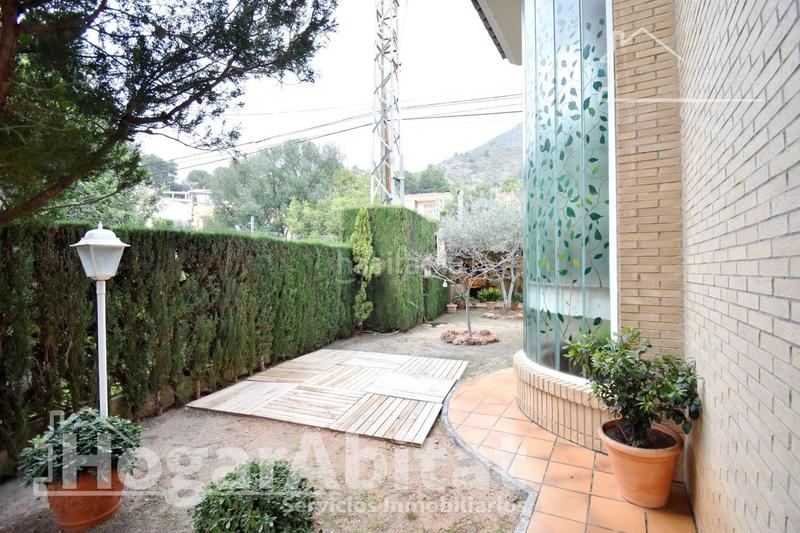 Foto 2b79baae-816e-4376-b390-05b4a7bea397. Chalet espectacular chalet de lujo con garaje, dos terrazas y parcela en Vall d´Uixó (la)