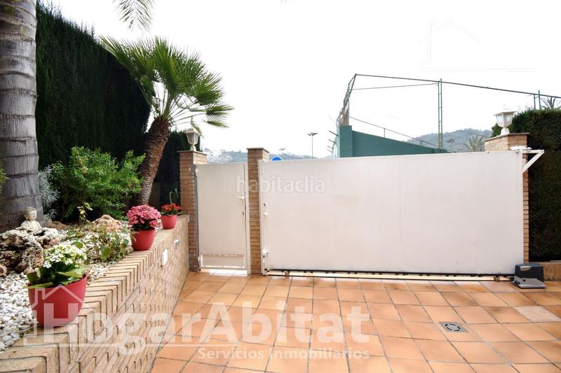 Foto 4a58bed3-5b61-465a-9267-6338d1e674ec. Chalet espectacular chalet de lujo con garaje, dos terrazas y parcela en Vall d´Uixó (la)