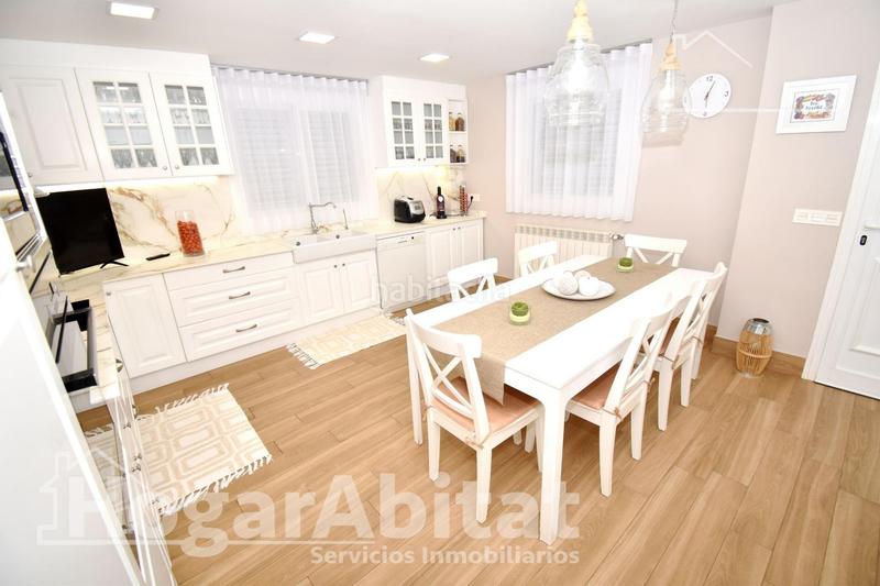 Foto cb6440a0-10a5-4661-9c29-3ebbf1076871. Chalet espectacular chalet de lujo con garaje, dos terrazas y parcela en Vall d´Uixó (la)