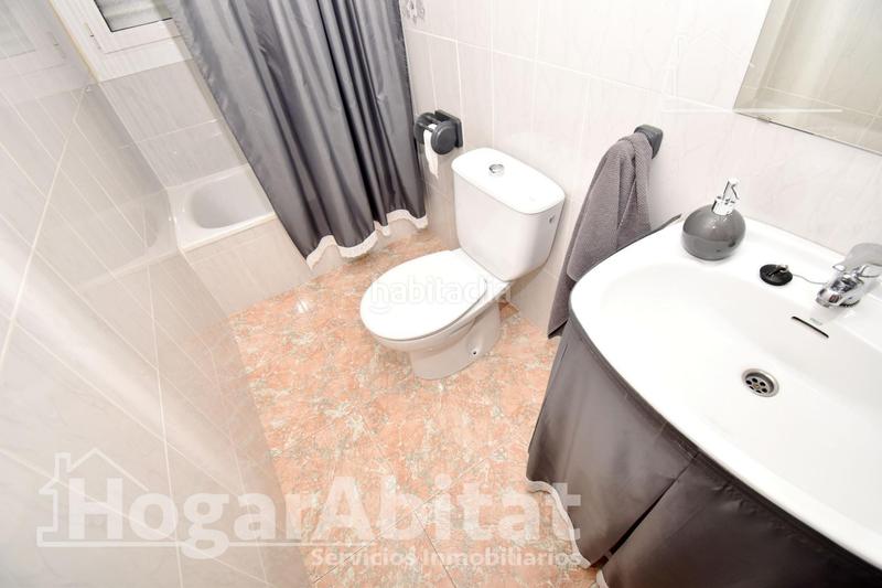 Foto d08625a5-3dbe-4896-81d2-6368546a80a3. Chalet espectacular chalet de lujo con garaje, dos terrazas y parcela en Vall d´Uixó (la)