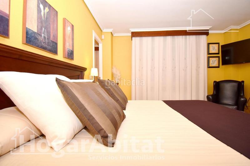 Foto f4d65456-37ba-4afd-be6a-0680429c1bef. Chalet espectacular chalet de lujo con garaje, dos terrazas y parcela en Vall d´Uixó (la)