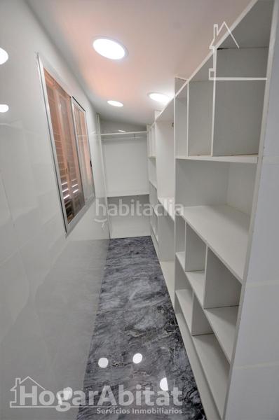 Foto 29338948-2d65-41f0-9d71-d70fd25d4f88. Chalet  espectacular! reformado y amplio con piscina privada, garaje y parcela en Cheste
