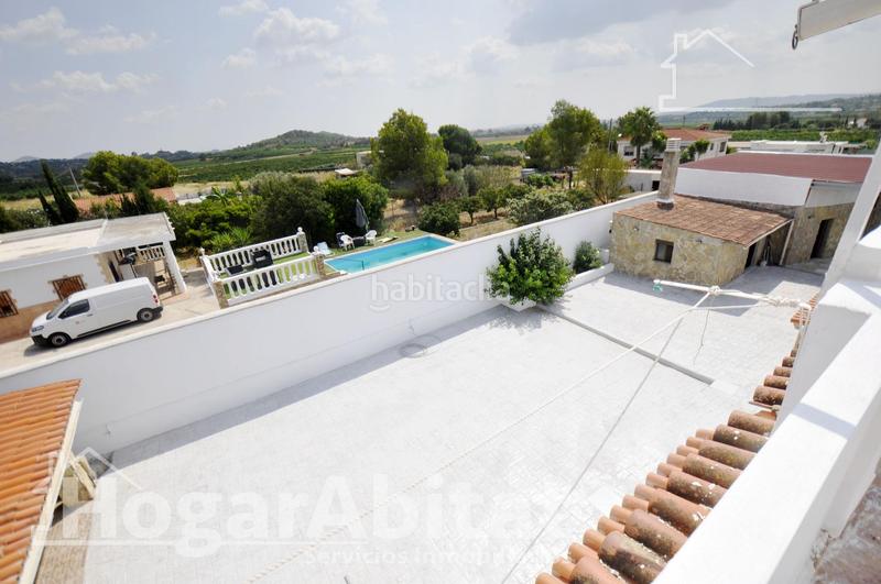 Foto 3522d747-4966-49a9-a808-bc7f678b3c24. Chalet  espectacular! reformado y amplio con piscina privada, garaje y parcela en Cheste