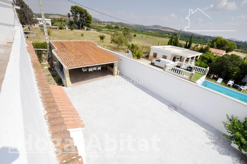 Foto 5cac016a-40c2-4fb2-85e2-75b8ccc48cf8. Chalet  espectacular! reformado y amplio con piscina privada, garaje y parcela en Cheste