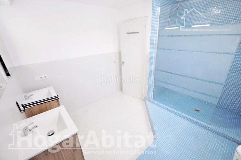 Foto ed9e4000-3d27-4f7c-a4c5-f1cef30bfc30. Chalet  espectacular! reformado y amplio con piscina privada, garaje y parcela en Cheste
