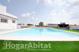 Xalet a Cheste. Chalet espectacular! reformado y amplio con piscina privada, gar