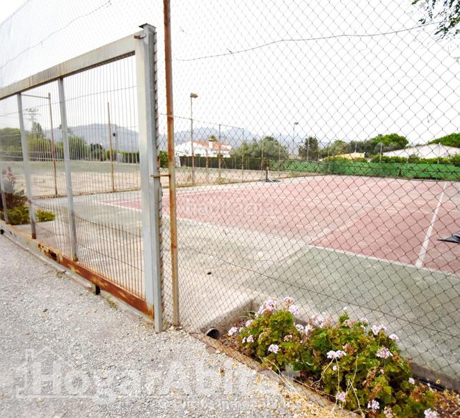 Foto 4db07f98-5d5d-4ca3-9382-647d11720317. Chalet gran chalet! luminoso con piscina privada, garaje y parcela en Castellón de la Plana