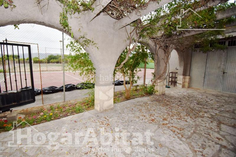 Foto e174312b-c4ea-4f33-be75-07c1f9505ec3. Chalet gran chalet! luminoso con piscina privada, garaje y parcela en Castellón de la Plana