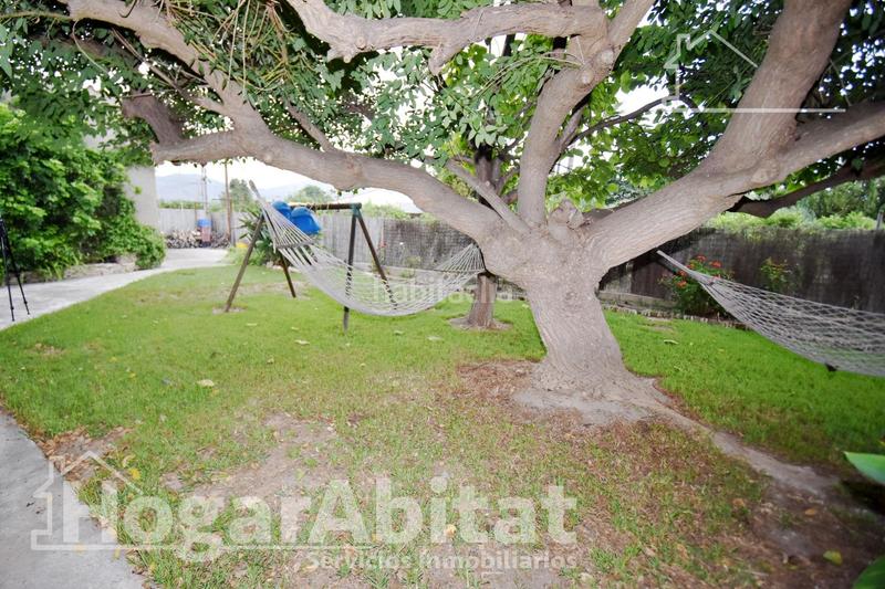 Foto e9041d2b-653b-4a26-8662-39f2a034e38d. Chalet gran chalet! luminoso con piscina privada, garaje y parcela en Castellón de la Plana