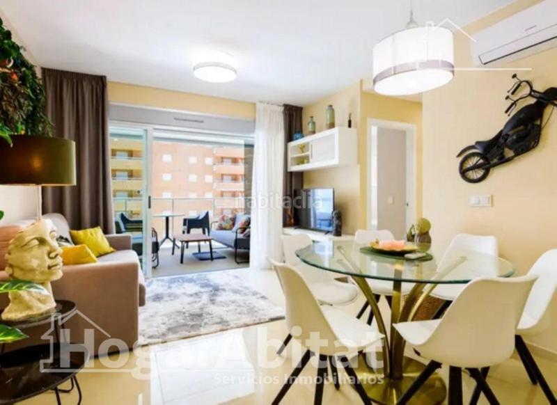 Foto 84acad0f-5a1c-4bc9-8406-a2b61ec3d115. Piso vistas laterales al mar! seminuevo en residencial en 1 línea con piscina, terraza y garaje en Oropesa del Mar