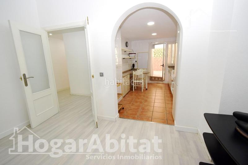 Foto 5bc3c746-a698-46ab-a657-dc7d086f9bad. Piso amplio y luminoso con garaje y terraza en Aldaia
