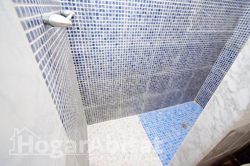 Foto 67e8d081-1da8-4f3d-9f5a-f120b533d70e. Piso amplio y luminoso con garaje y terraza en Aldaia