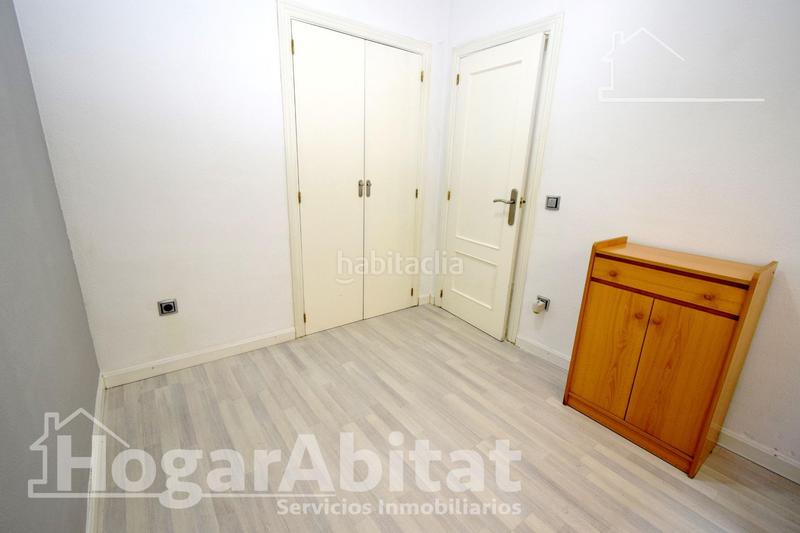 Foto 8179784d-19d5-44ef-b9e7-7040d1999cec. Piso amplio y luminoso con garaje y terraza en Aldaia
