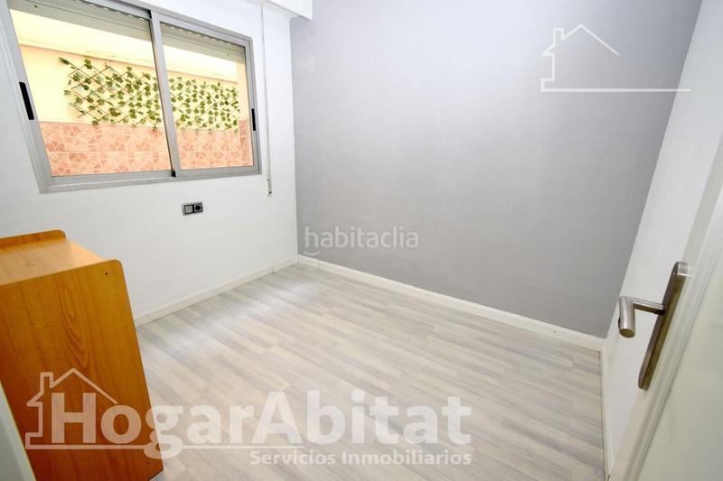 Foto f6805b5f-1980-47c4-8039-05bceb468425. Piso amplio y luminoso con garaje y terraza en Aldaia