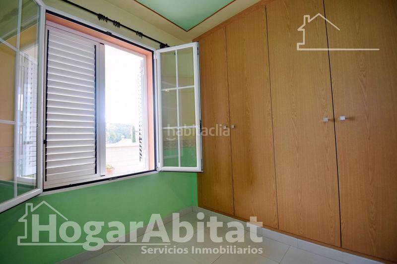 Foto a2be9455-69b0-4cff-a2e7-4f439043be71. Chalet impresionante chalet con terraza, garaje y barbacoa en Vall d´Uixó (la)