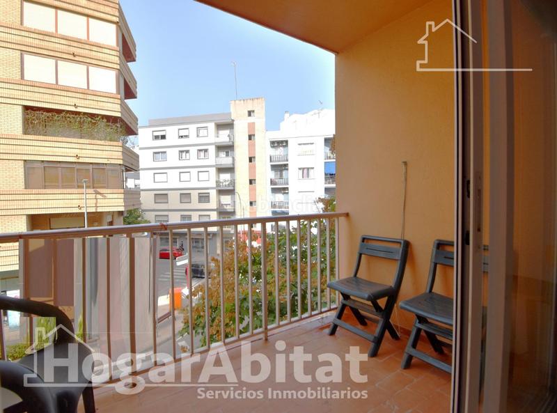 Foto a8056c59-7820-4f60-8d48-39080cf55760. Piso muy amplio con terraza junto a la estación de autobuses en Dénia