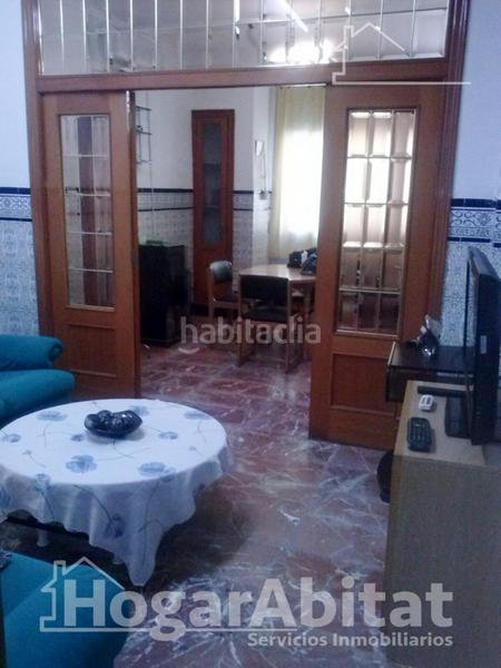 Foto 3bd682c0-5807-42f1-87f3-5d528ab6aaf9. Piso muy amplio con garaje y terraza en el centro en Alcácer
