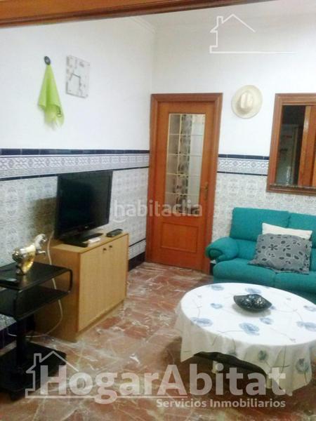 Foto 4c696fff-70d6-42a8-b95a-4ec5e0d937c2. Piso muy amplio con garaje y terraza en el centro en Alcácer