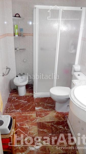 Foto a75adf53-4d2d-4278-a290-f074b22366d3. Piso muy amplio con garaje y terraza en el centro en Alcácer