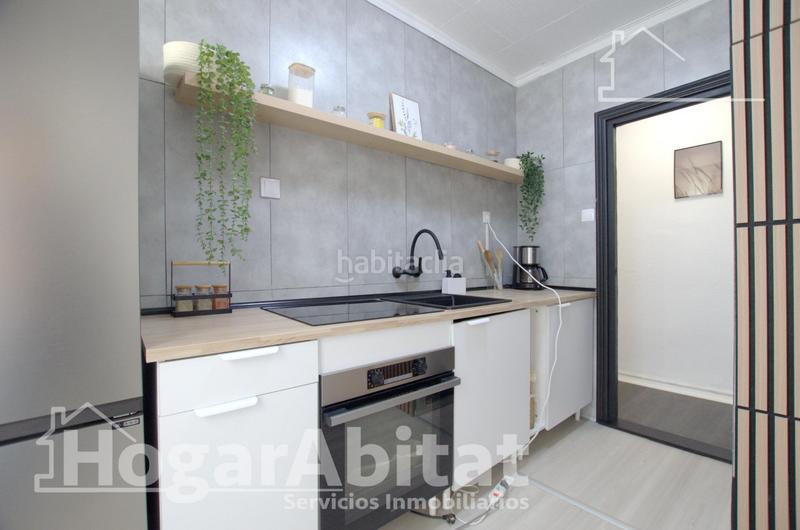Foto ea6e0a93-578c-43f2-a85f-27904a5f6081. Pis a pueblo de Cullera Cullera
