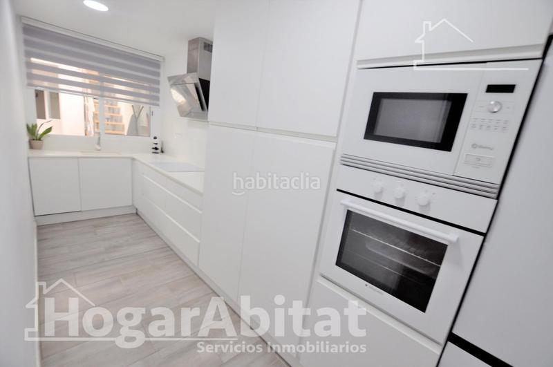 Foto 84ea12c8-3a59-4c3c-8b50-8d7561da5d3d. Casa preciosa casa reformada de alta calidad con terraza cerca de la estación del tren en Aldaia