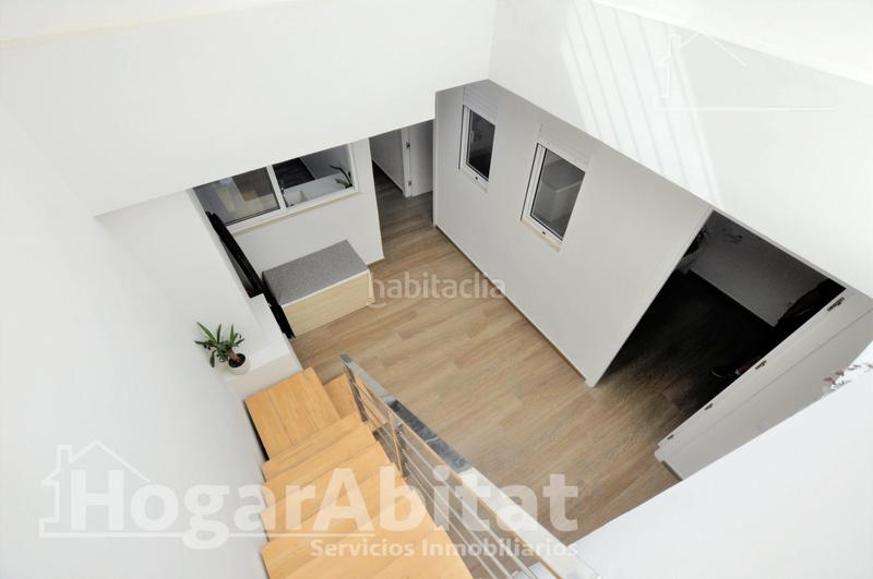 Foto a8860a82-84af-4cd2-ab26-ef9f1a3b2651. Casa preciosa casa reformada de alta calidad con terraza cerca de la estación del tren en Aldaia